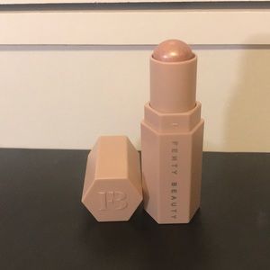Fenty Beauty Shimmer stick in the shade Starstruck